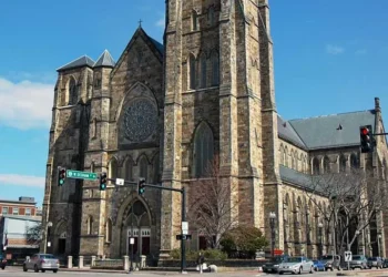 Cathedral of the Holy Cross, Boston, Massachusetts, United States