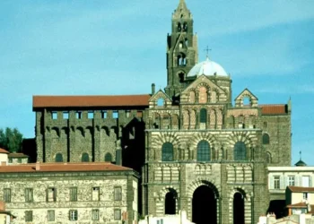 Cathédrale Notre-Dame du Puy-en-Velay, Auvergne, France