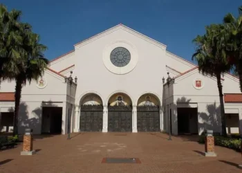 Mary, Queen of the Universe, Orlando, Florida, United States