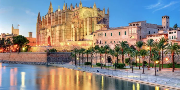 Catedral-Basílica de Santa María de Mallorca, Palma, Spain